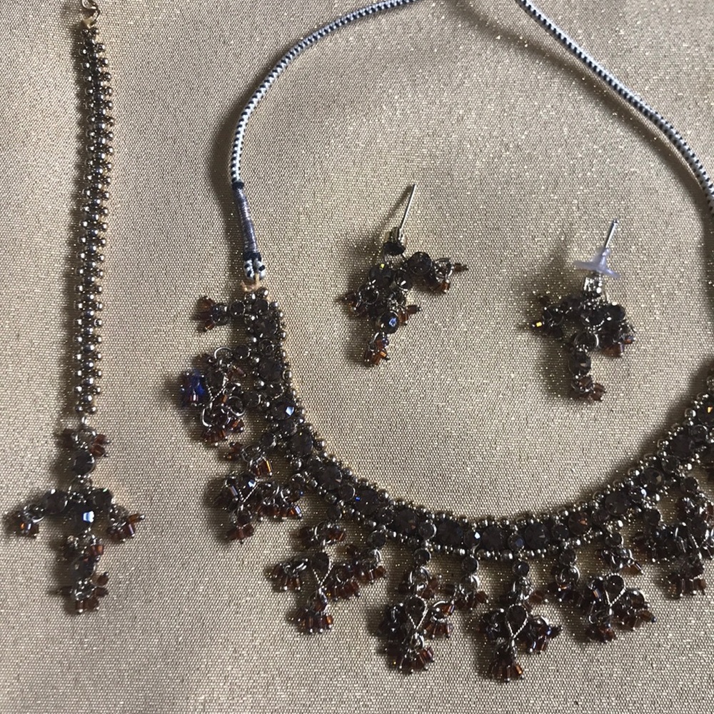 Indian Jewelry ( Necklace with Earrings)